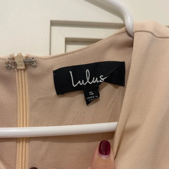 Lulu's Cream and sheer dress - Picture 2 of 3